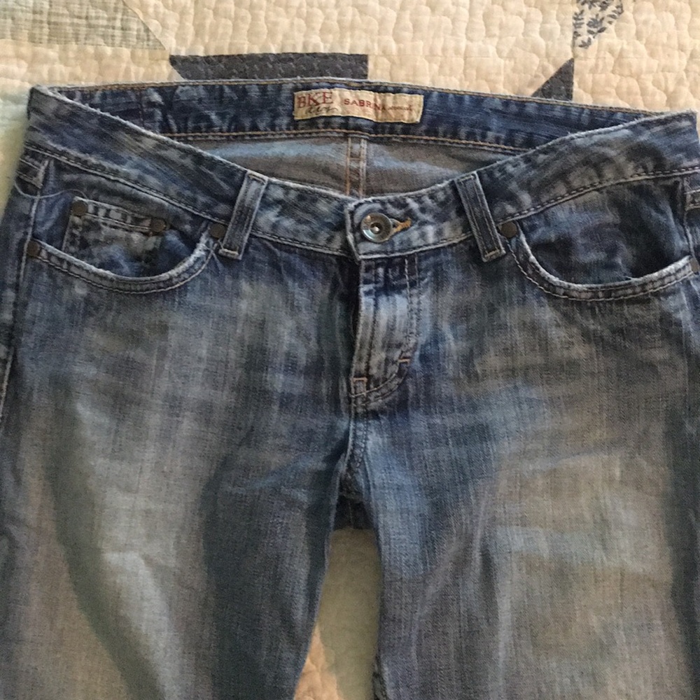 Buckle Jeans